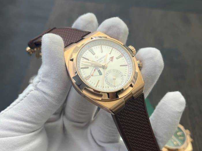 바쉐* 콘스탄틴 오버시즈 시계 | 41mm