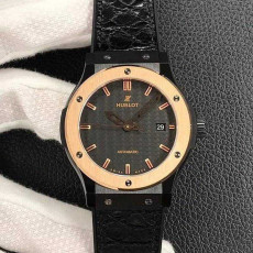 위블로 클래식 퓨전 542.CM.1171.RX | 42mm