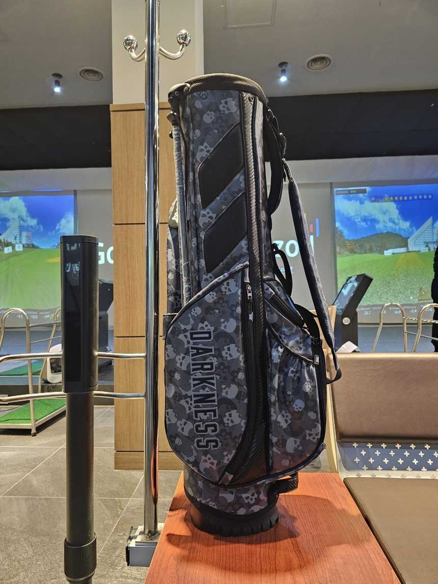 PXG 다크니스 스컬 카모 선데이 하이브리드 스탠드백