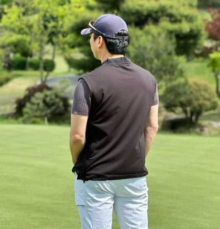 어메이징크리 남성 플렉스 모션 하이브 서커 베스트