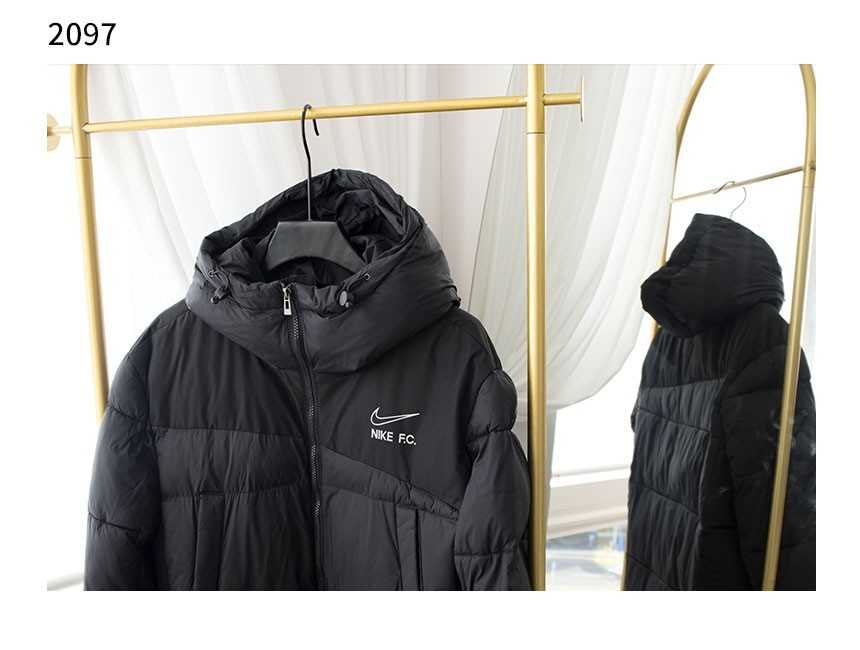 나이키 FC 사이즈라인 필드 롱패딩
