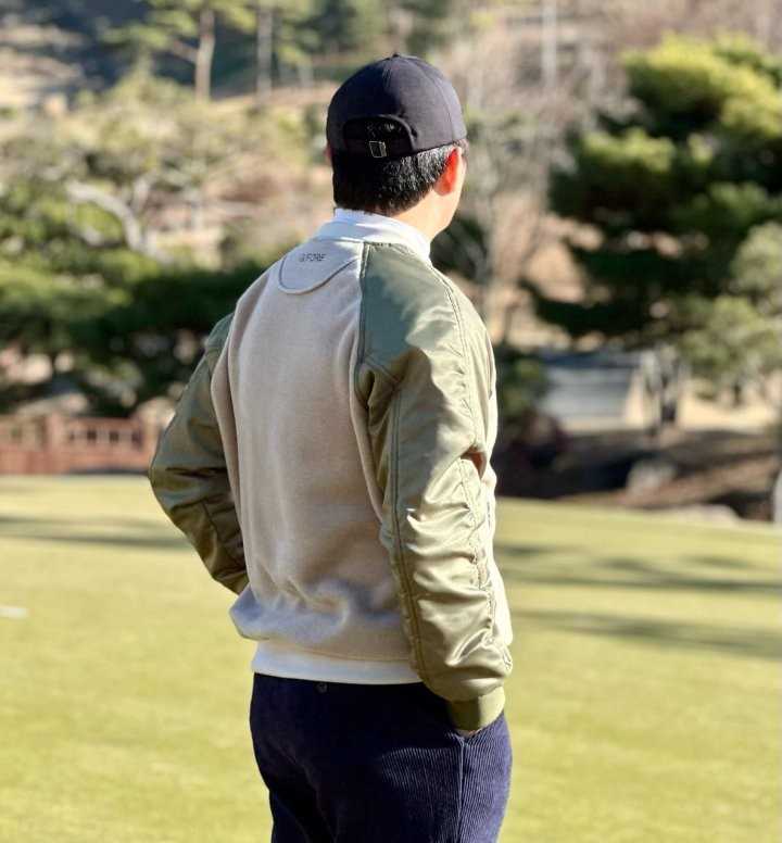 지포어 남성 오버사이즈 크루넥 티셔츠(2color)
