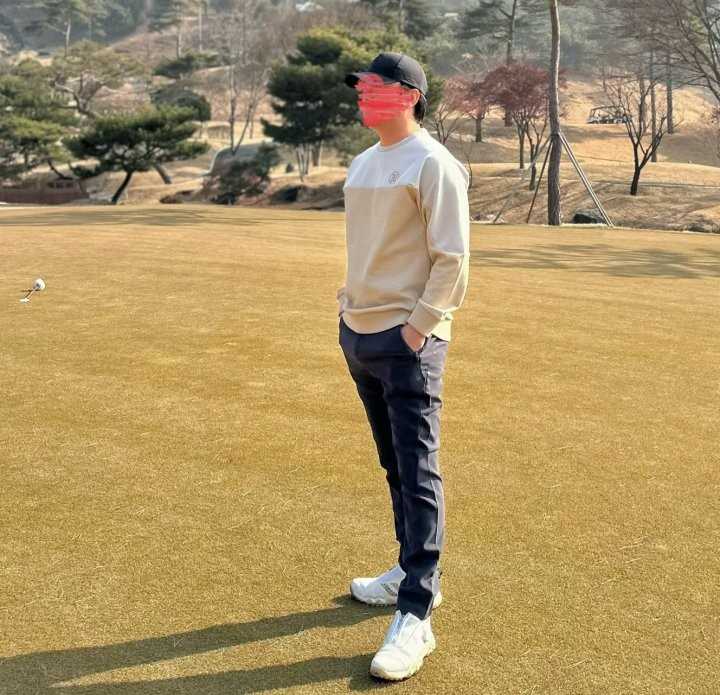 지포어 남성 투톤 컬러 크루넥