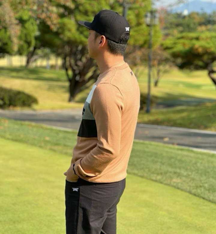 PXG 맨즈 뉴 빅로고 라운드넥 스웨터