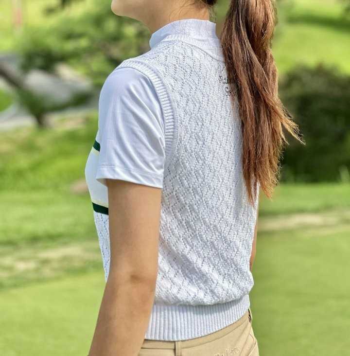 말본 스크립트 크로셰 여성 베스트(2color)