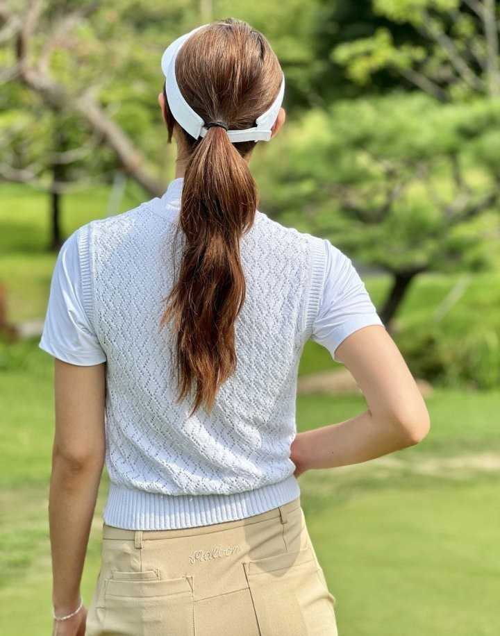 말본 스크립트 크로셰 여성 베스트(2color)