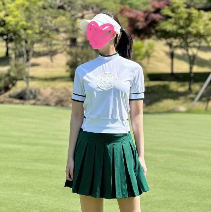 지포어 여성 하이넥 쇼츠 슬리브 티셔츠(2color)
