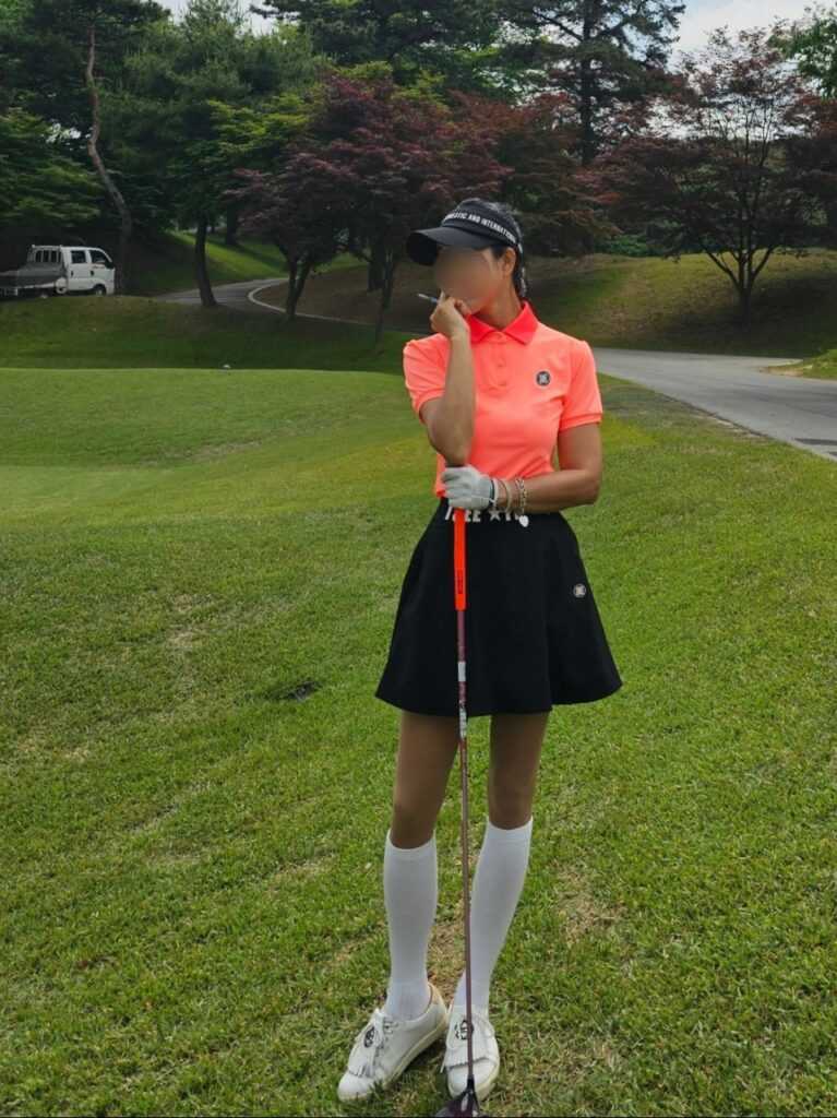 지포어 여성 퍼프 심플 티셔츠(4color)