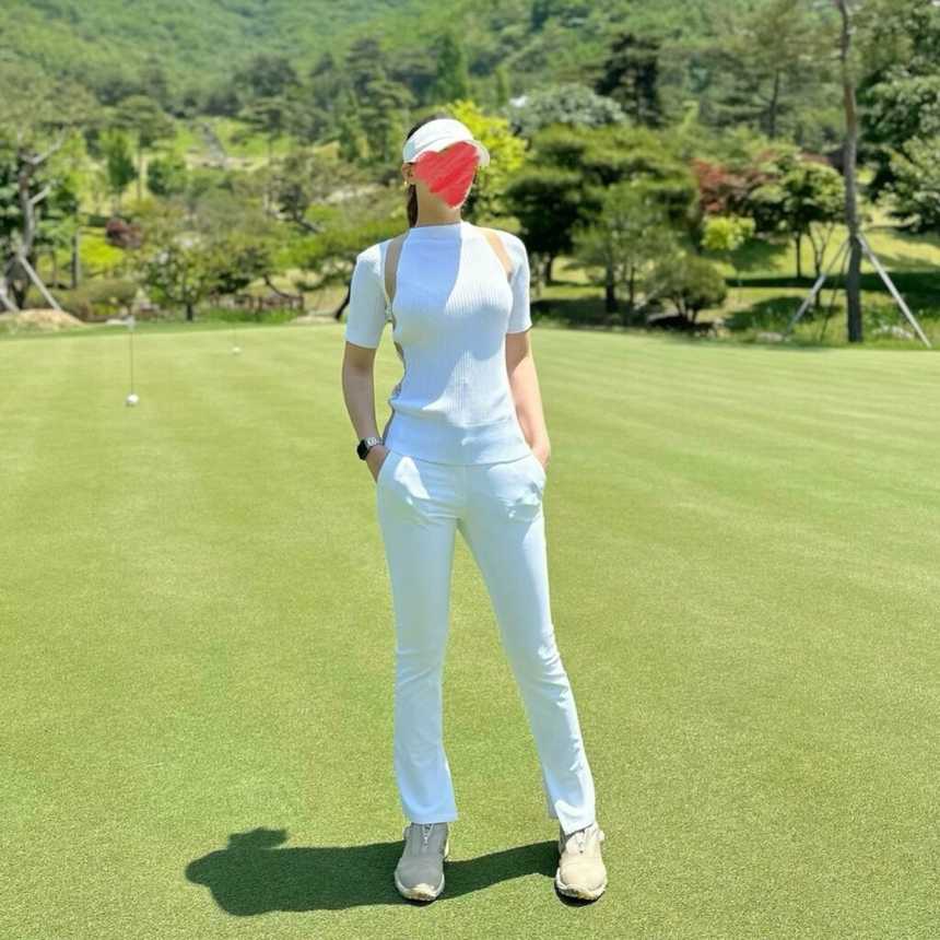 어메이징크리 여성 플렉스모션 숏슬리브 스웨터