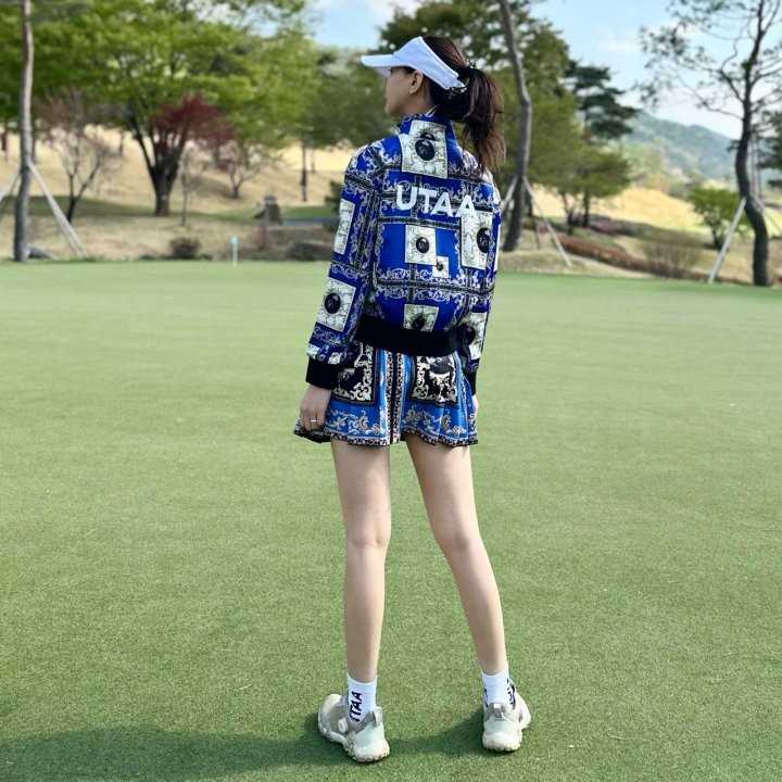 유타 여성 네온 바로크 블루종 점퍼
