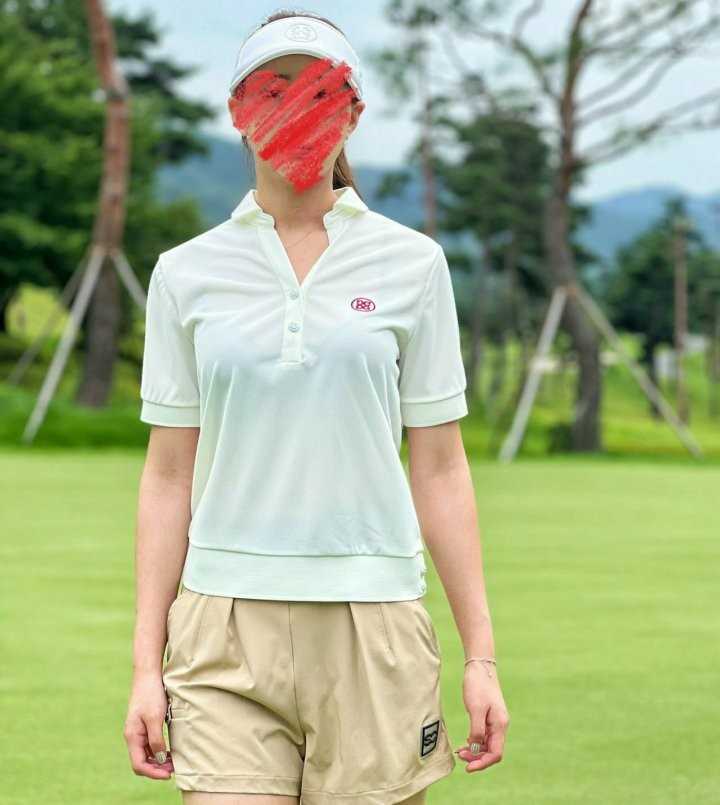 지포어 여성 OPEN V COLLAR 티셔츠(2color)