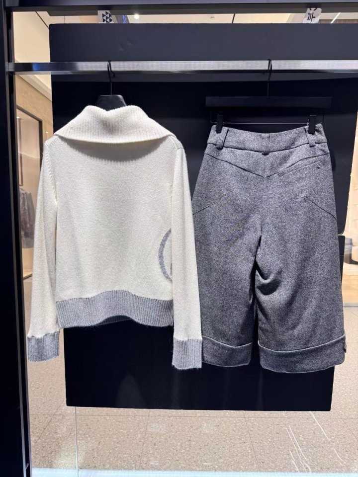 지포어 여성 PRAY FOR POWDER SWEATER