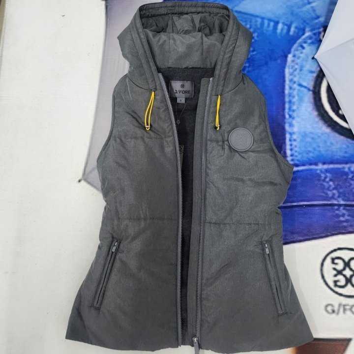 지포어 여성 MERINO WOOL LINED QUILTED NYLON HOODED PUFFER VEST