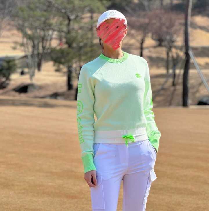 지포어 여성 크루넥 스웨터(2color)