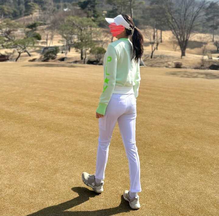 지포어 여성 크루넥 스웨터(2color)