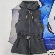 지포어 여성 MERINO WOOL LINED QUILTED NYLON HOODED PUFFER VEST